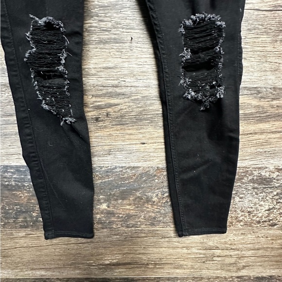 Hollister Black Skinny Distressed Jeans - Picture 7 of 8